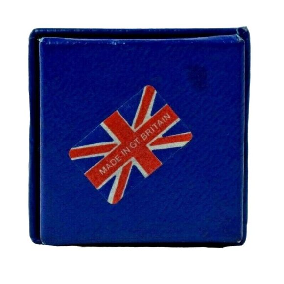 Exquisite Chaffinch Collectible Souvenir Thimble Fine Bone China (England) - Picture 7 of 7